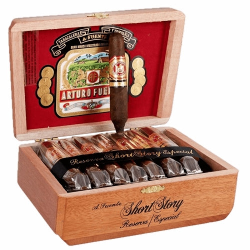 Arturo Fuente – Hemingway – Short Story (Perfecto) Box of 25