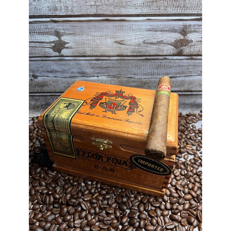 Arturo Fuente 8-5-8 Anniversary Natural