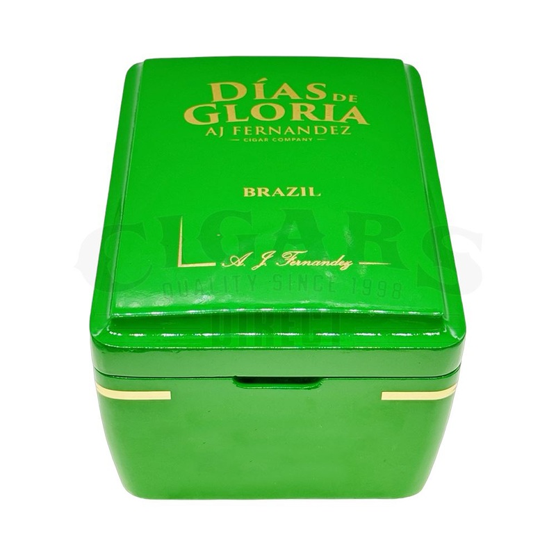 AJ Fernandez Dias de Gloria Brazil Corona 1 Cigar
