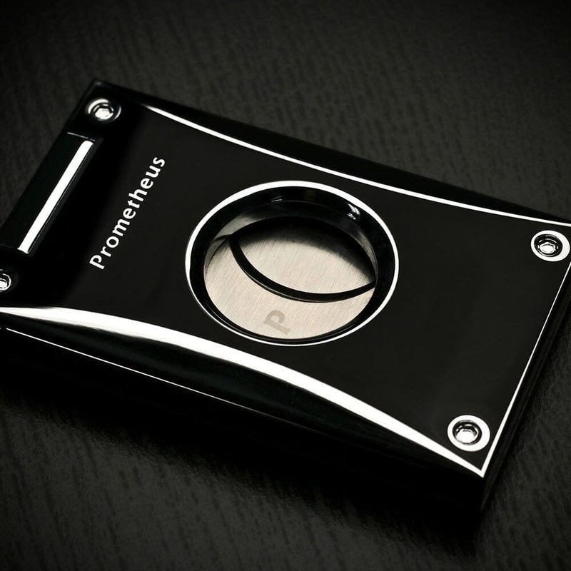 Prometheus Cutter H Black Lacquer Black
