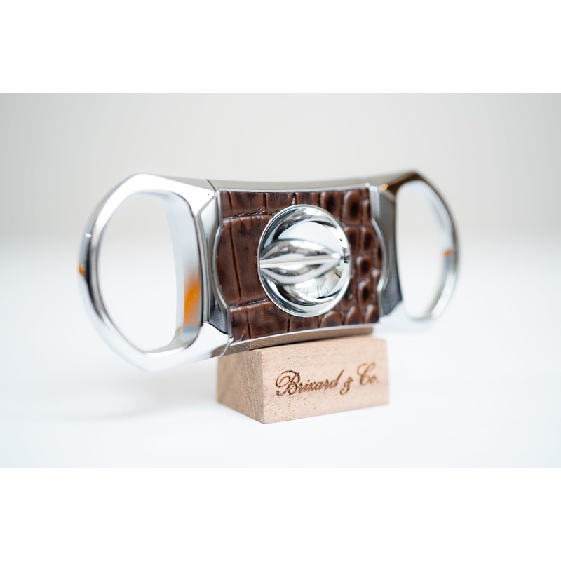 Brizard and Co. – The “V” Cutter – Croco Tobacco
