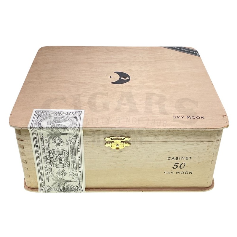 Warped Flor Del Valle Sky Moon Corona 1 Cigar