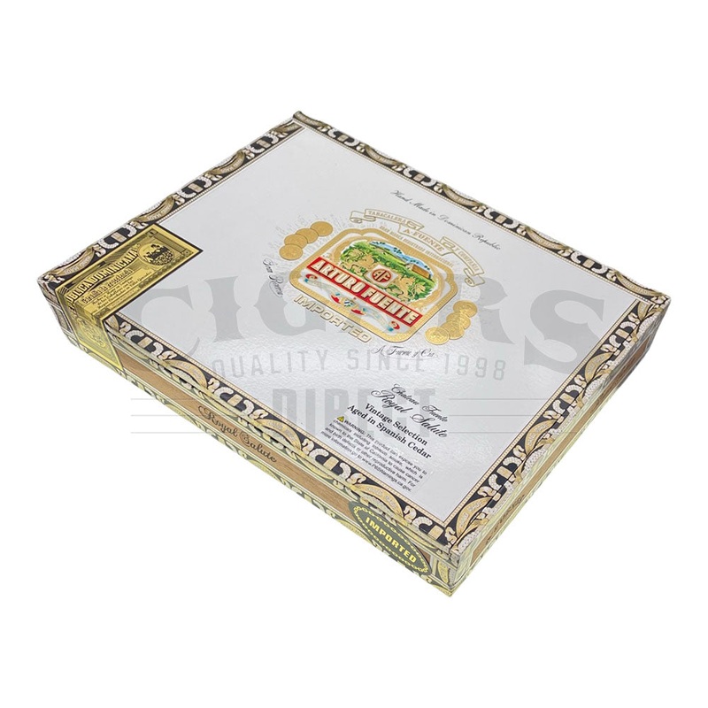 Arturo Fuente Chateau Fuente Royal Salute Sun Grown 1 Cigar