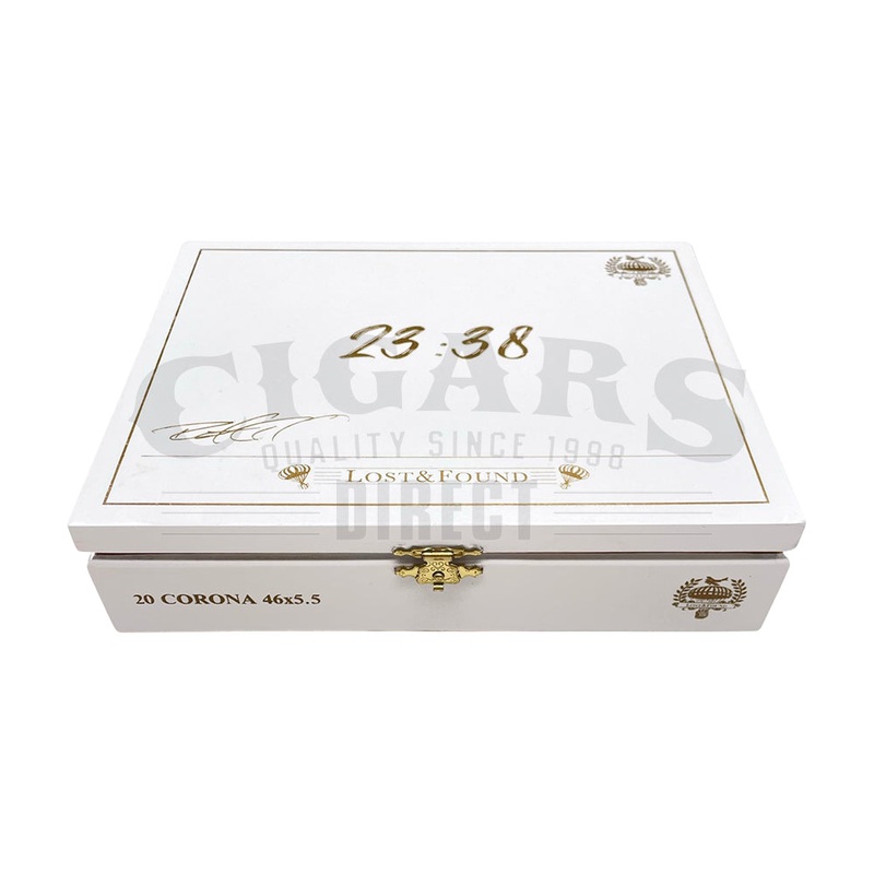 22 Minutes to Midnight Connecticut Radiante Corona Deluxe 1 Cigar