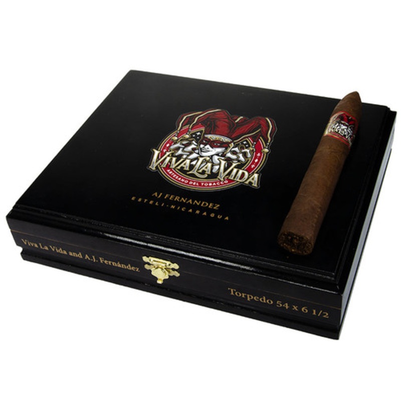 Viva La Vida by AJ Fernandez Torpedo (6 1/2×54)