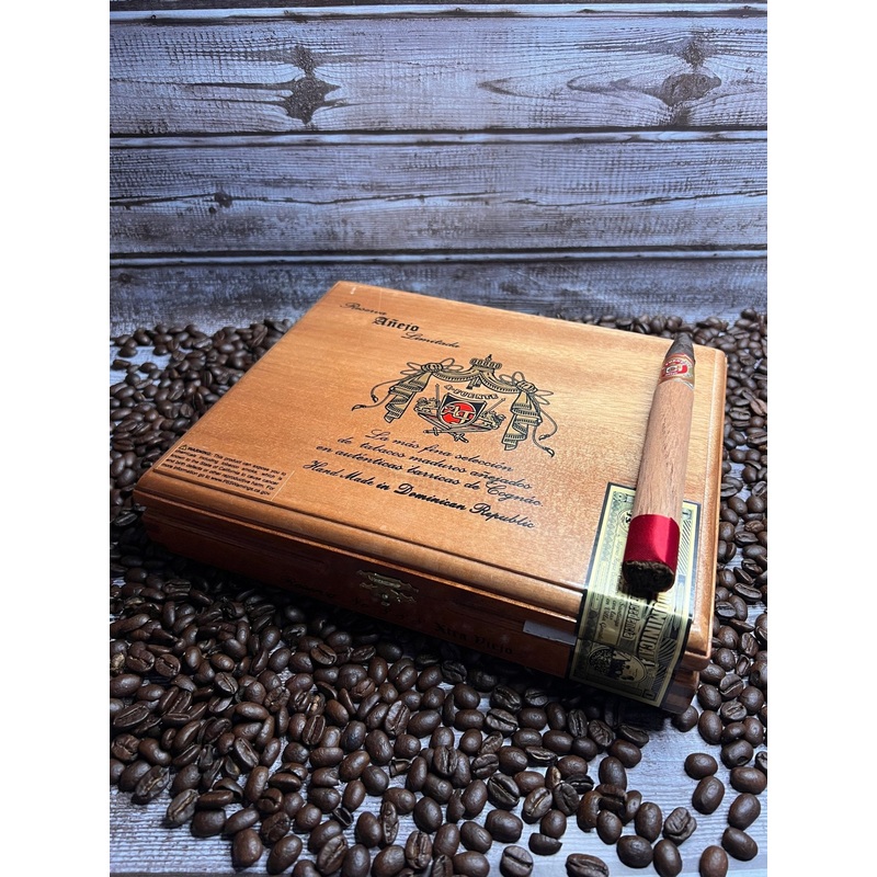 Arturo Fuente Anejo No.888 Maduro