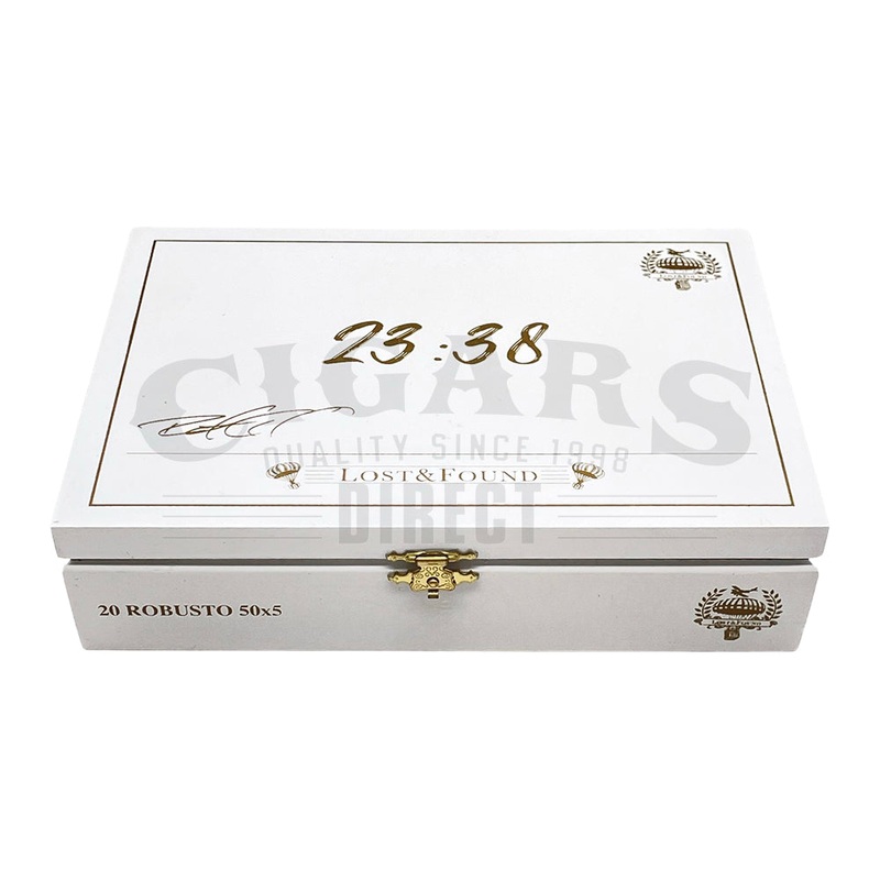 22 Minutes to Midnight Connecticut Radiante Robusto 1 Cigar