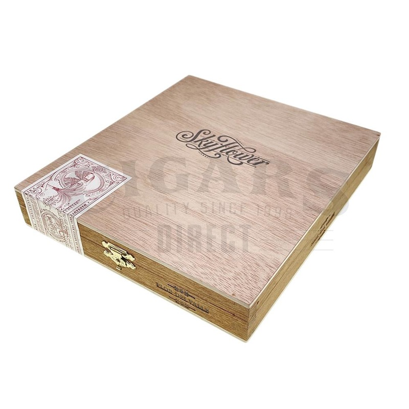 Warped Flor Del Valle Skyflower Lancero 1 Cigar