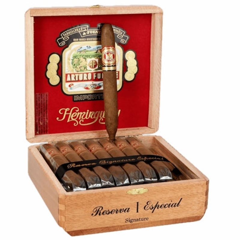 Arturo Fuente – Hemingway – Signature (Perfecto) Box of 25